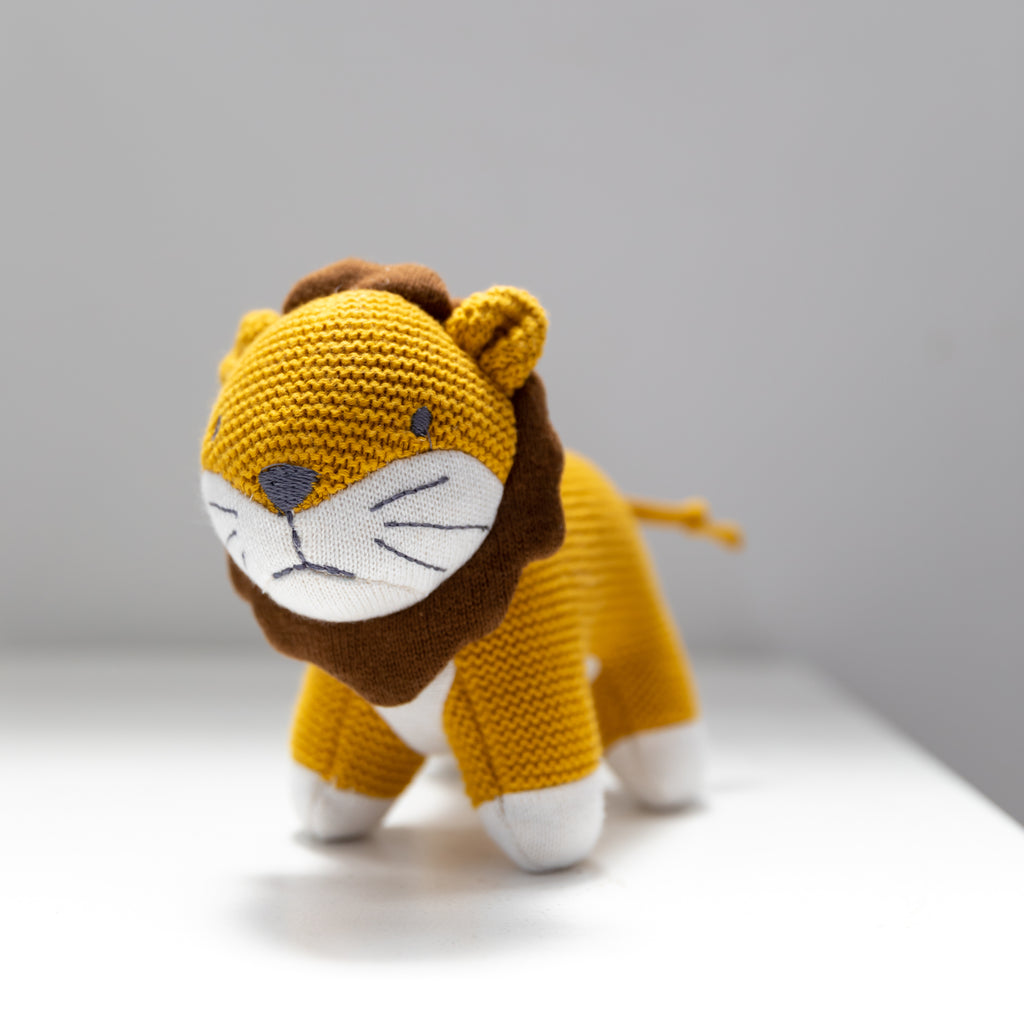 Jungle Lion Knit Toy